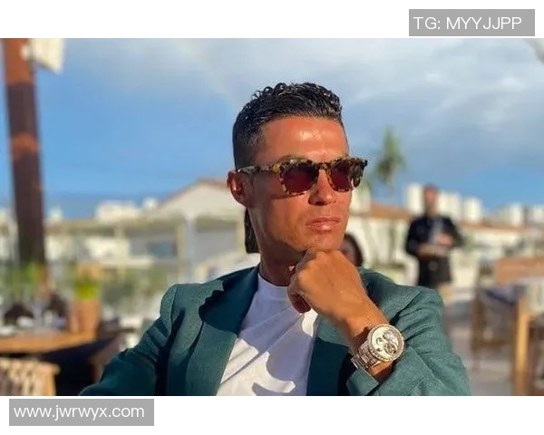 全球足坛最贵球员身价解析及其转会背后的市场动态分析